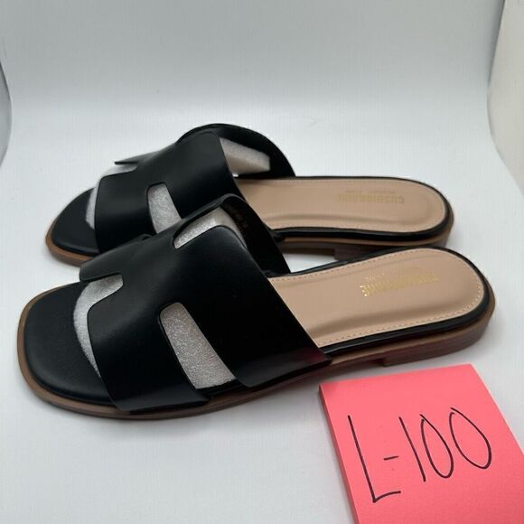 CUSHIONAIRE Women's slide sandal +Memory Foam 7 WIDE BLACK - Picture 3 of 7